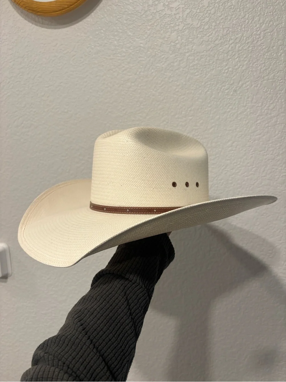 Maddock 10x Straw Cowboy Hat - Cream with Brown Band